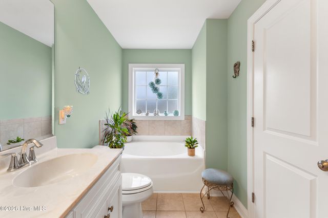 1013 Whispering Doe Drive, Wilmington, NC 28409