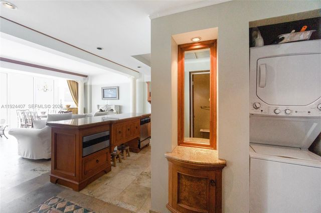 100 Lincoln Rd PH8, Miami Beach, FL 33139