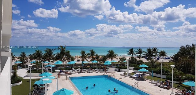 100 Lincoln Rd PH8, Miami Beach, FL 33139