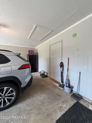 303 N Rushmore Lane, Youngsville, LA 70592