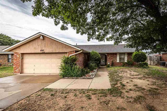 7207 NW Willow Creek Dr, Lawton, OK 73505