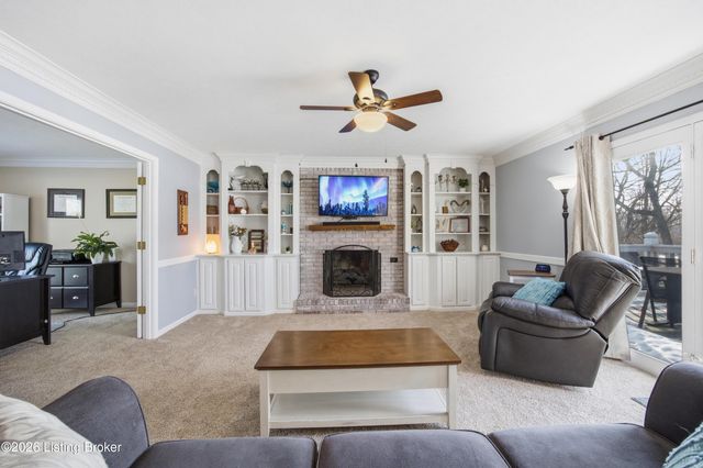 2642 Sheffield Ct, La Grange, KY 40031