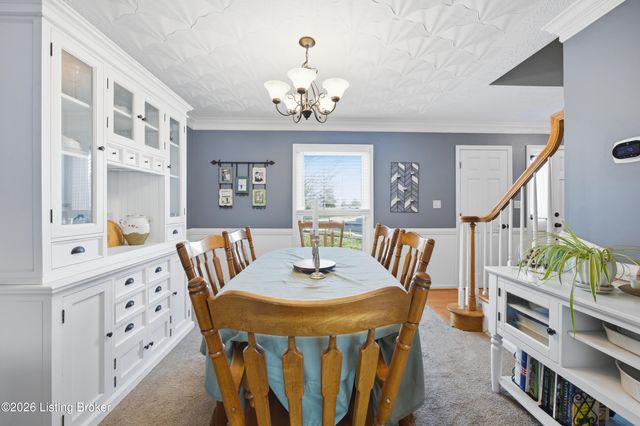 2642 Sheffield Ct, La Grange, KY 40031