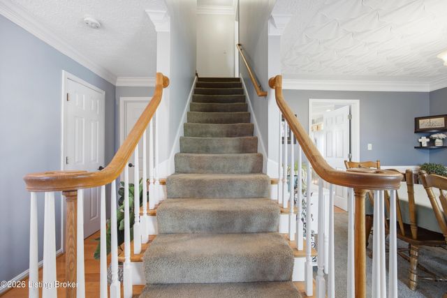 2642 Sheffield Ct, La Grange, KY 40031