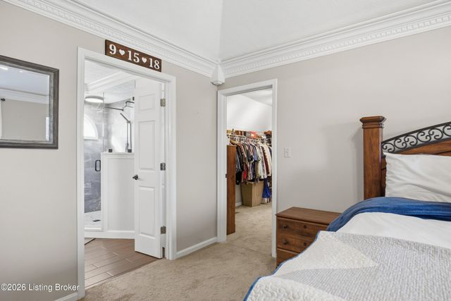 2642 Sheffield Ct, La Grange, KY 40031