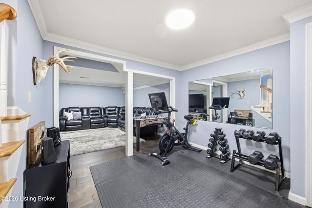 2642 Sheffield Ct, La Grange, KY 40031