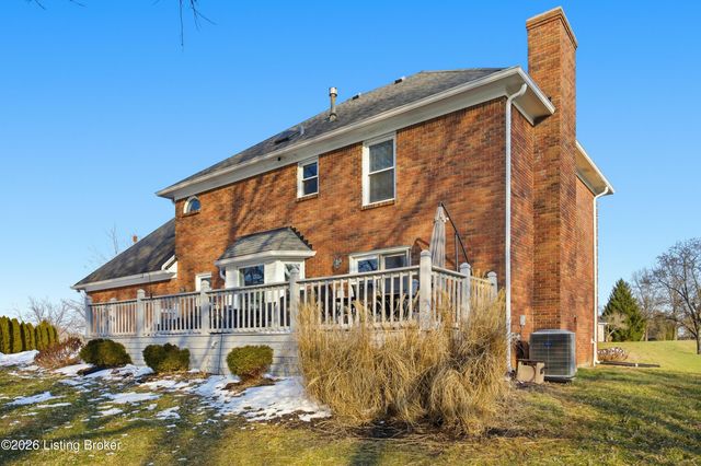 2642 Sheffield Ct, La Grange, KY 40031