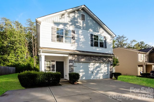 2706 Mt Holly Huntersville Road, Charlotte, NC 28214
