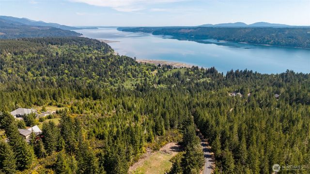 778899 N Hamma Ridge Drive, Lilliwaup, WA 98555