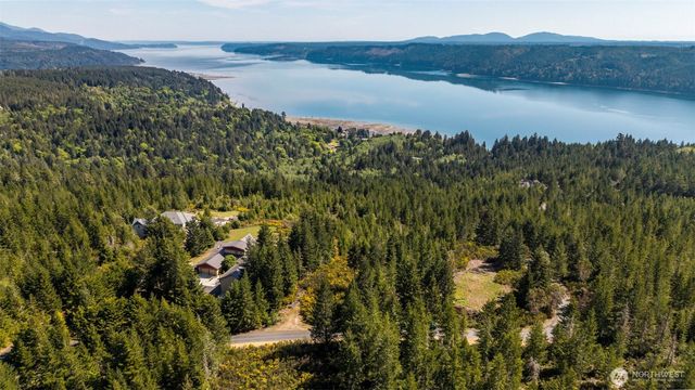 778899 N Hamma Ridge Drive, Lilliwaup, WA 98555