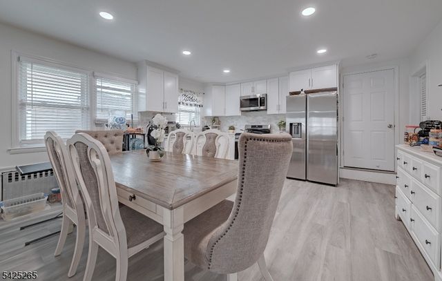 20 S Corabelle Ave, Lodi Boro, NJ 07644