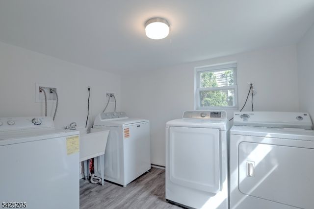 20 S Corabelle Ave, Lodi Boro, NJ 07644