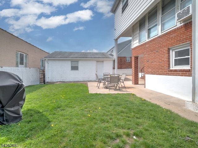 20 S Corabelle Ave, Lodi Boro, NJ 07644