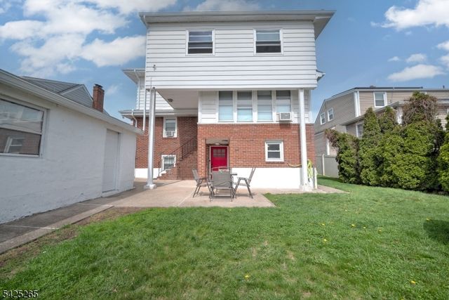 20 S Corabelle Ave, Lodi Boro, NJ 07644