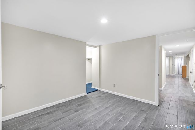 345 Harlem Avenue, Bridgeport, CT 06606