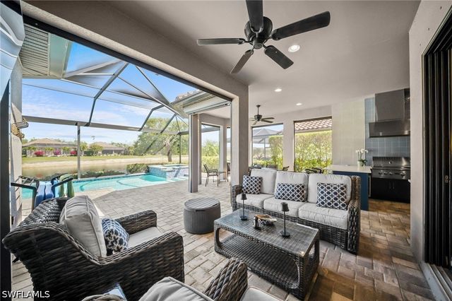 9361 Terresina DR, Naples, FL 34119