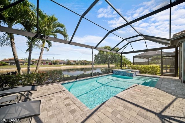 9361 Terresina DR, Naples, FL 34119
