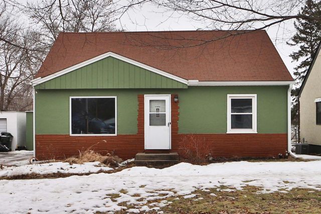 1219 S 9th Street, Brainerd, MN 56401