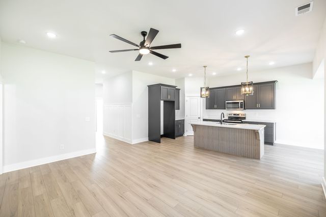 2130 Rylee Way, Greenbrier, TN 37073