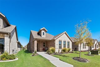 2817 Livestock Drive, Midlothian, TX 76065