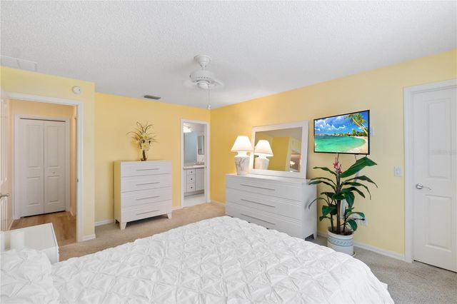 403 MCLEOD LANE, The Villages, FL 32162