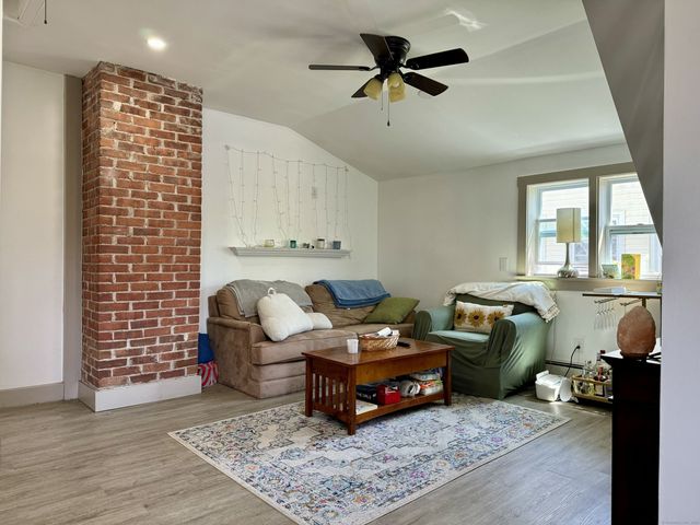 40 Pendleton Street 3, New Haven, CT 06511