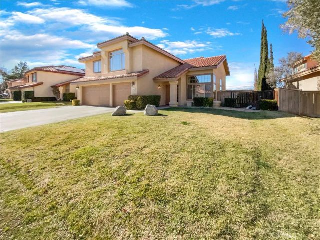 12196 Nugget Avenue, Victorville, CA 92392