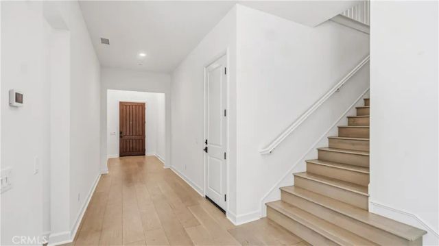 242 Sutters, Irvine, CA 92602
