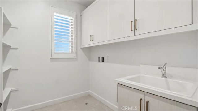 242 Sutters, Irvine, CA 92602