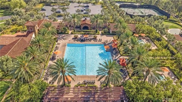 242 Sutters, Irvine, CA 92602