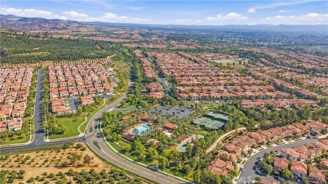 242 Sutters, Irvine, CA 92602