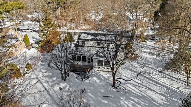 20 Lee Road, Wayland, MA 01778
