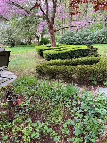 20 Lee Road, Wayland, MA 01778