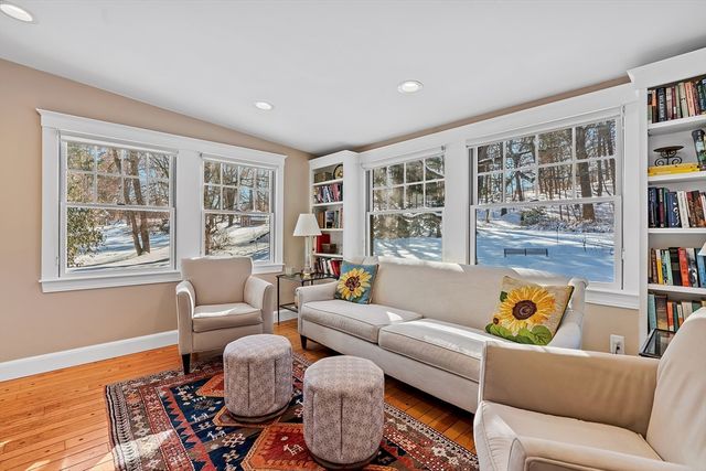 20 Lee Road, Wayland, MA 01778