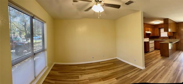 301 Walnut Avenue, Azle, TX 76020