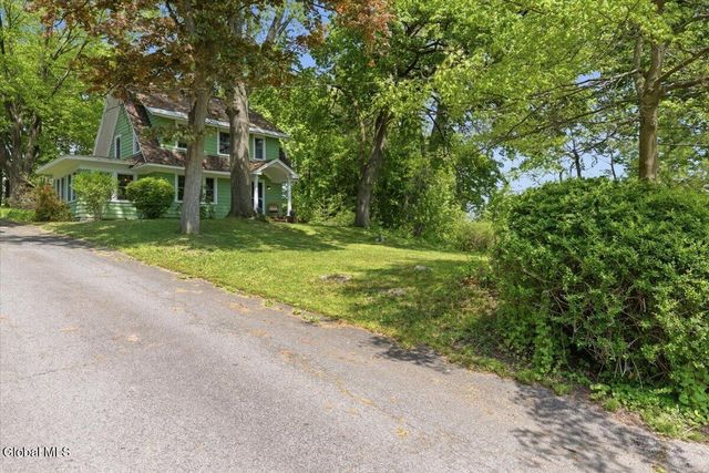 1505 Van Antwerp Road, Niskayuna, NY 12309