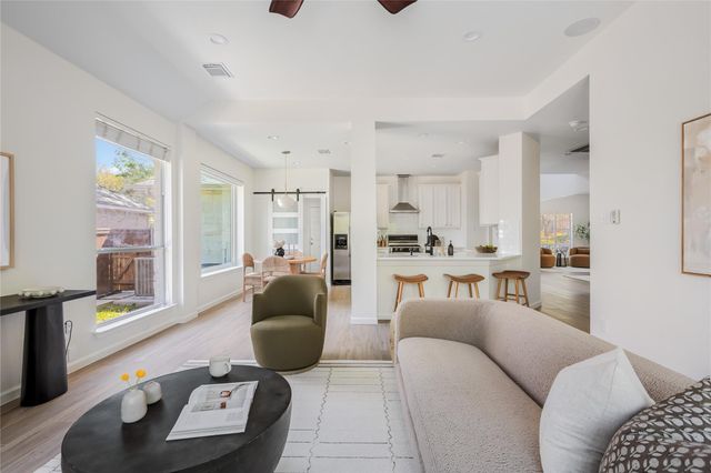 5508 Sunny Vista DR, Austin, TX 78749