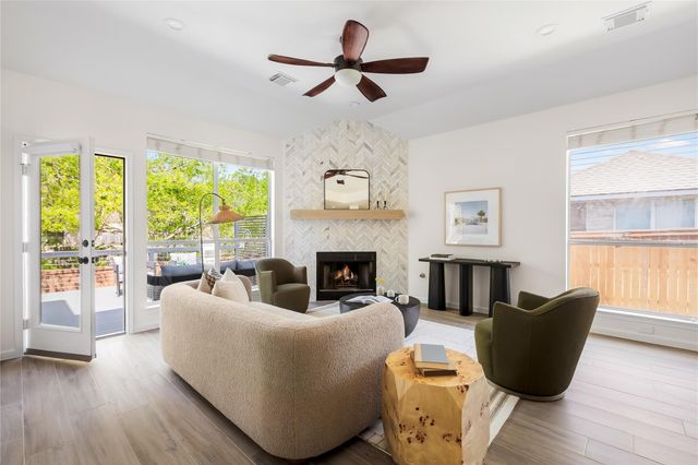 5508 Sunny Vista DR, Austin, TX 78749