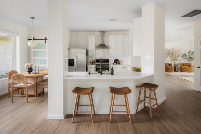 5508 Sunny Vista DR, Austin, TX 78749