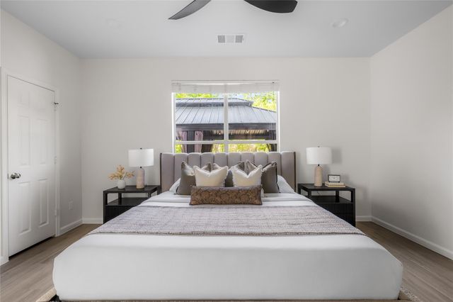 5508 Sunny Vista DR, Austin, TX 78749