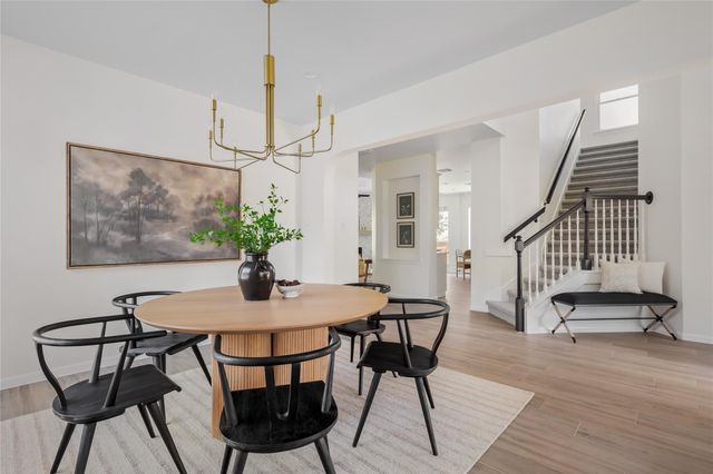 5508 Sunny Vista DR, Austin, TX 78749