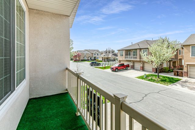 443 N KENT LN, North Salt Lake, UT 84054