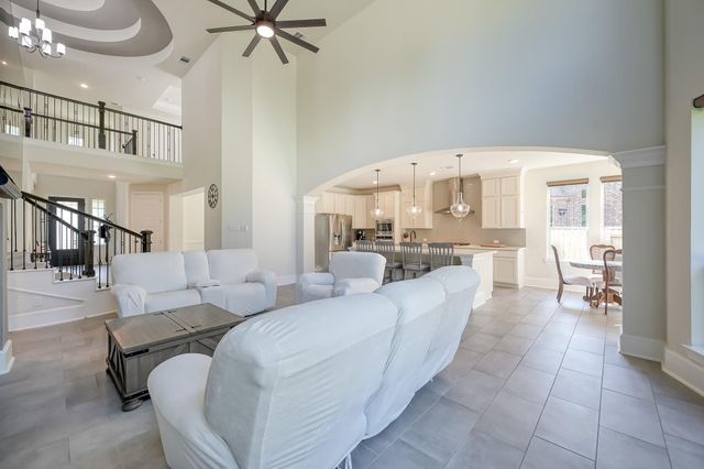 359 Calmato Woods Way, Conroe, TX 77318