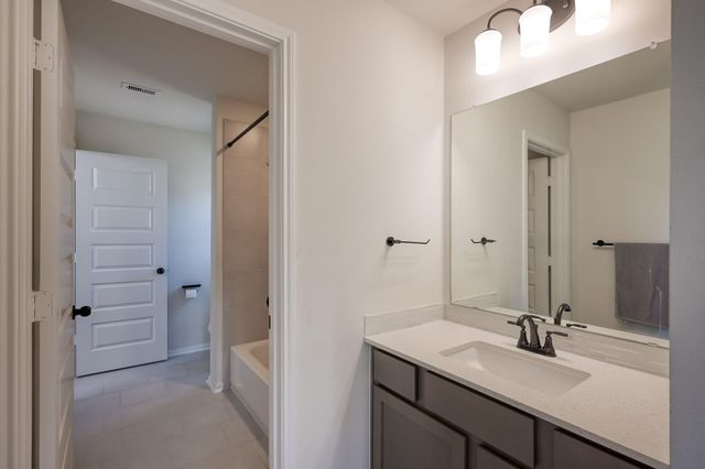 359 Calmato Woods Way, Conroe, TX 77318