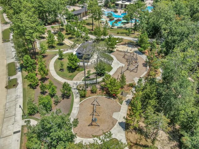 359 Calmato Woods Way, Conroe, TX 77318