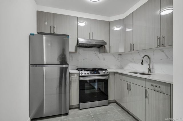 4210 147th Street 2B, Flushing, NY 11355