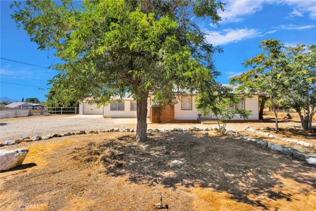 15129 Cedar Street, Hesperia, CA 92345