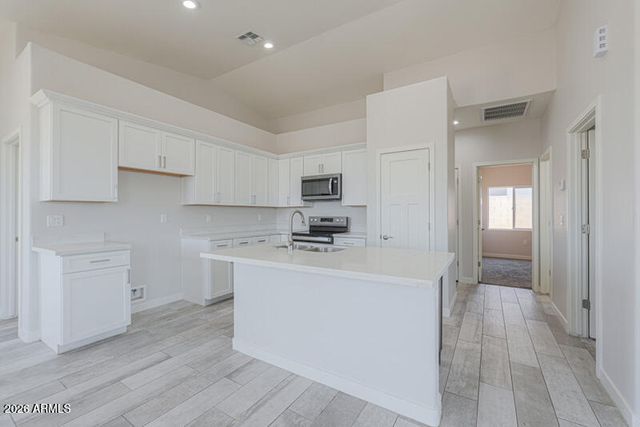 10112 W CAROUSEL Drive, Arizona City, AZ 85123