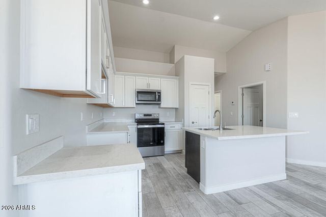 10112 W CAROUSEL Drive, Arizona City, AZ 85123