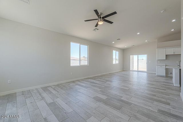 10112 W CAROUSEL Drive, Arizona City, AZ 85123